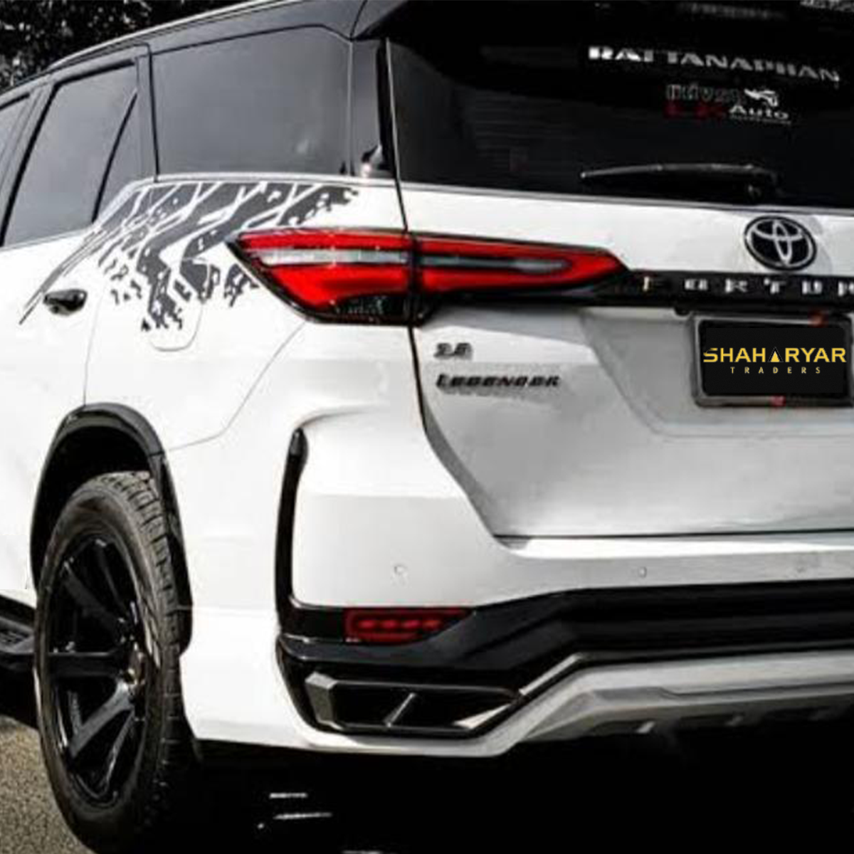 Toyota Fortuner Legender 2022 - Thumbnail 2