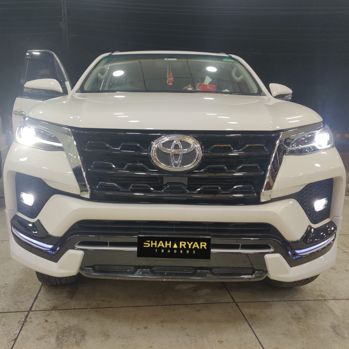 Toyota Fortuner 2017 to 2021 Conversion into Fortuner Sigma 2022 - Thumbnail 2