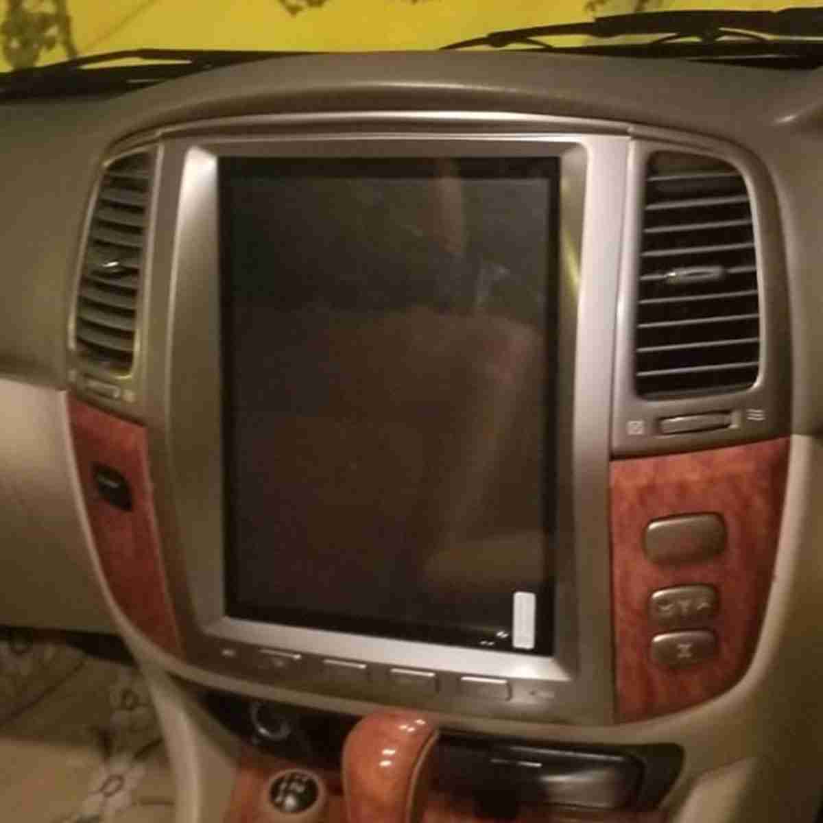 Toyota Land Cruiser / Cygnus 2002 to 2008 - Android Tesla LCD Screen IPS Display Multimedia System - Thumbnail 3